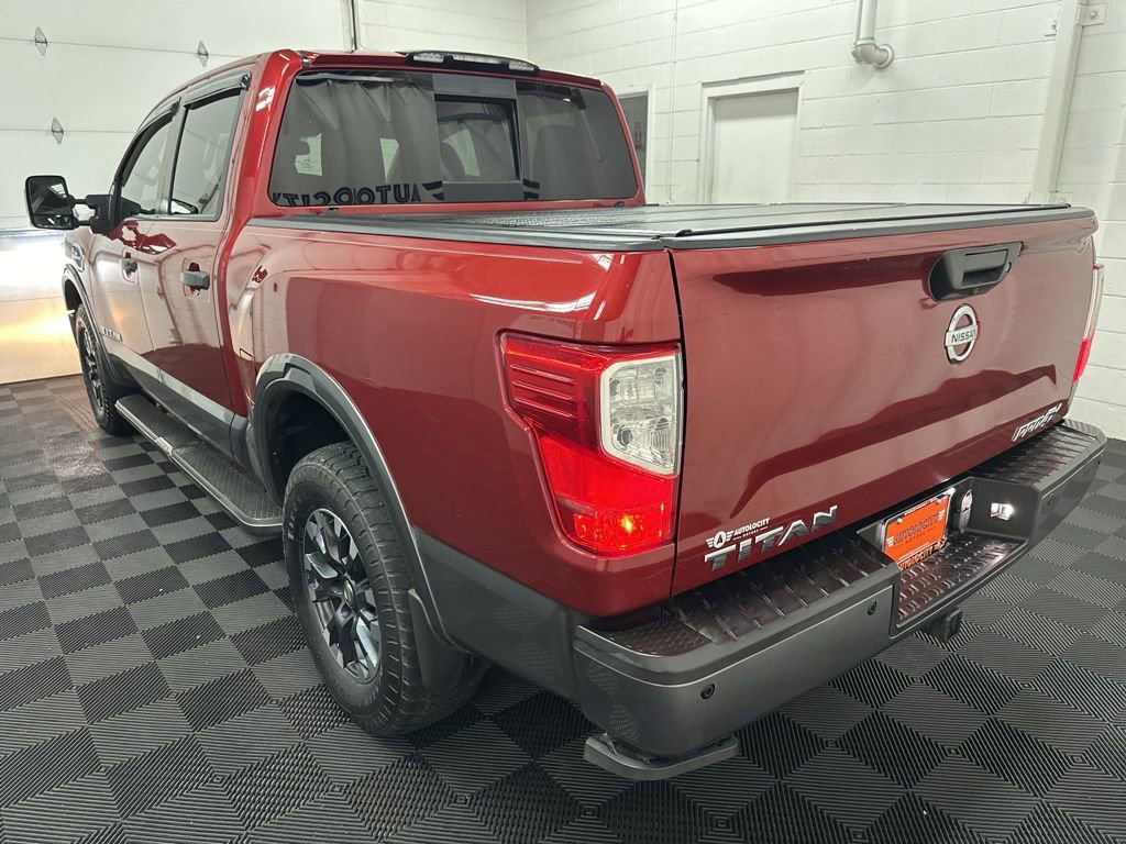 Used 2017 Nissan Titan PRO-4X w/ Pro-4x Convenience Package AWD/4WD image 7