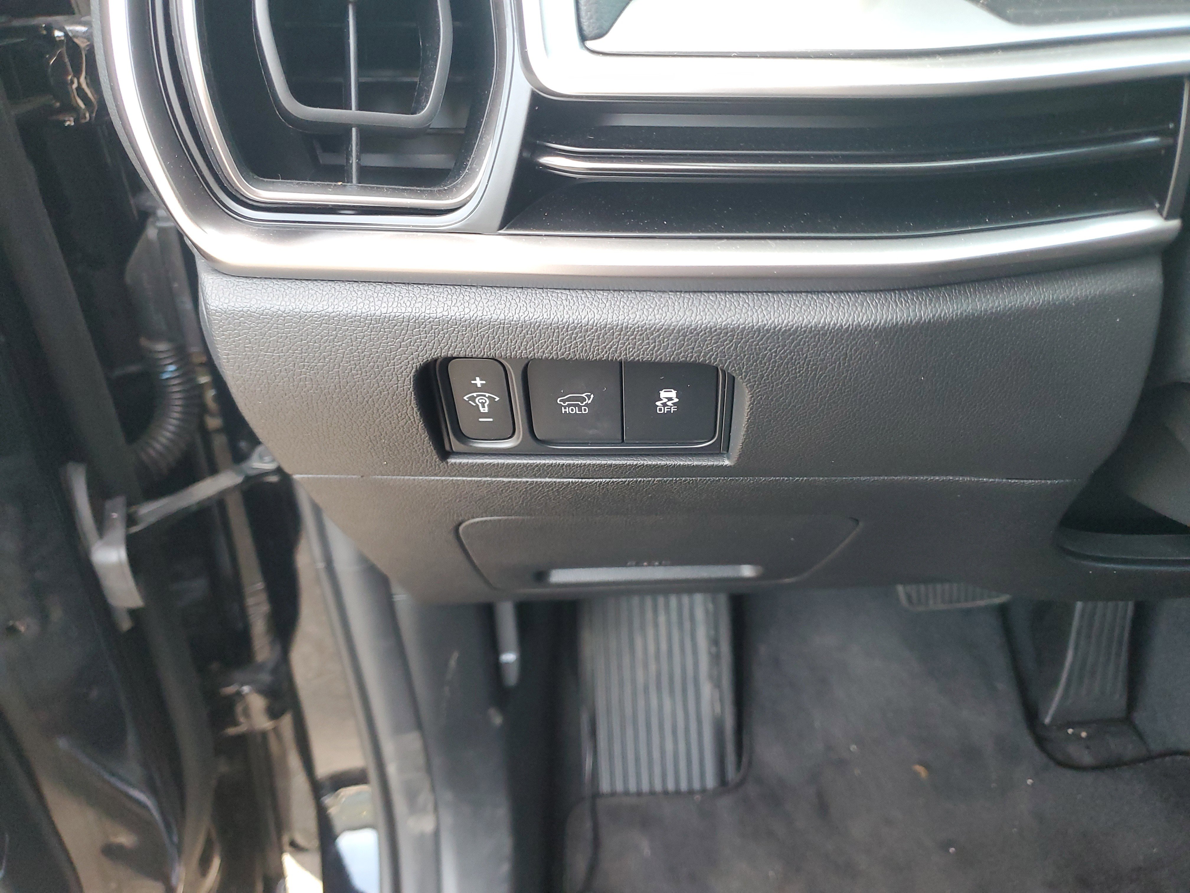 Certified 2025 Kia Sorento EX w/ Panoramic Sunroof Package FWD image 28