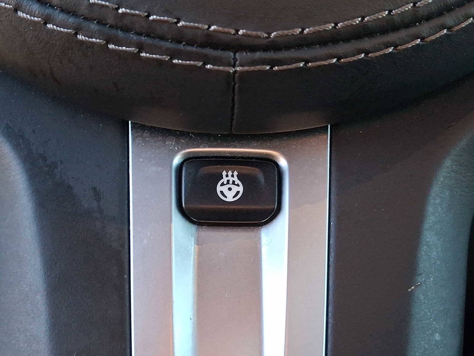 Used 2022 BMW X5 xDrive40i w/ M Sport Package image 20