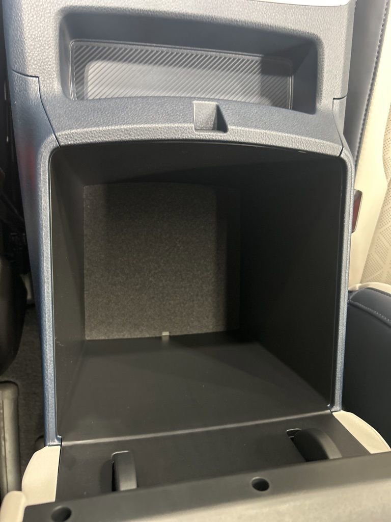 New 2026 Kia Carnival SX w/ SX Dark Edition Package image 25