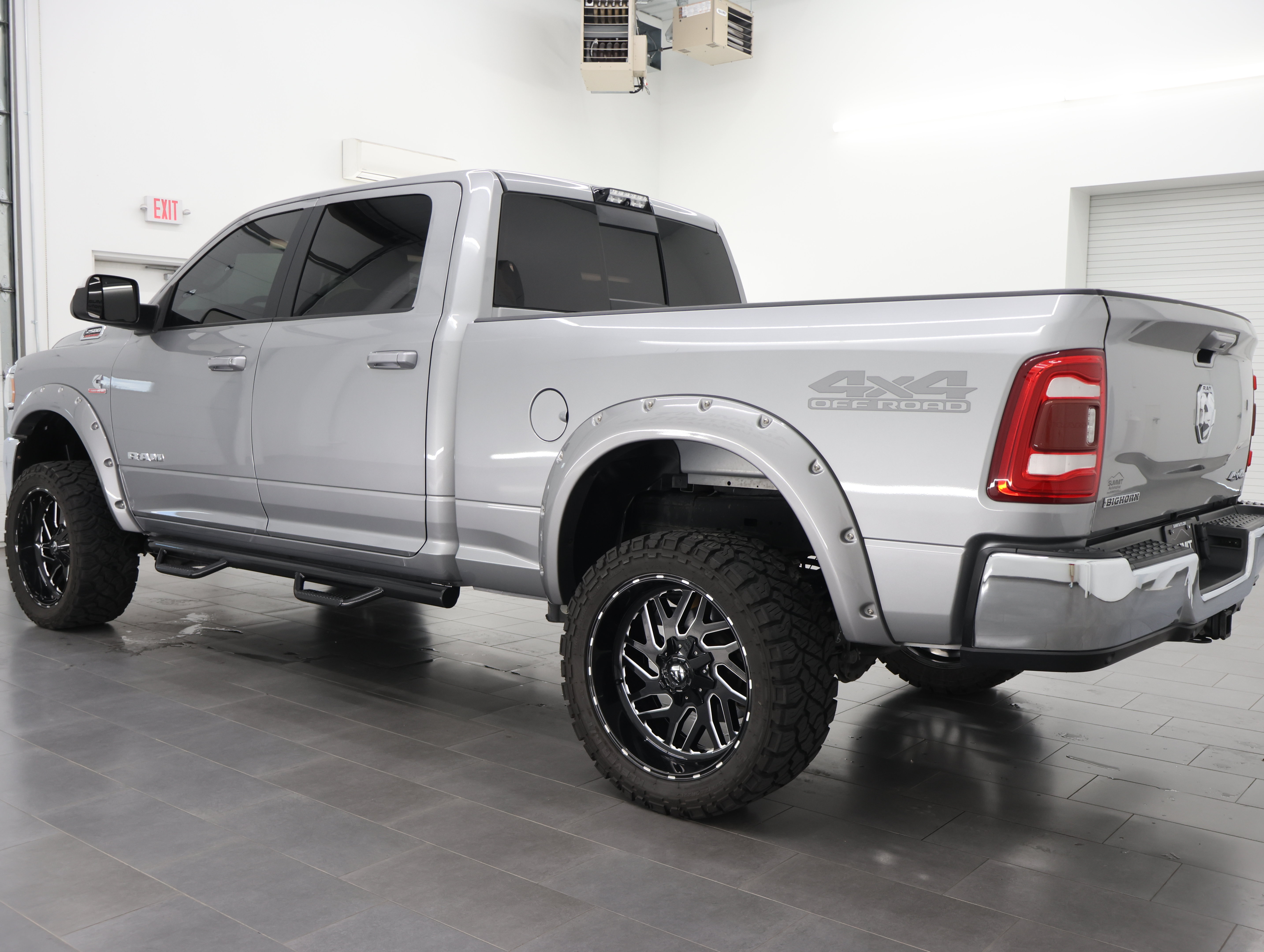 Used 2020 RAM 2500 Big Horn w/ Level 2 Equipment Group AWD/4WD image 6