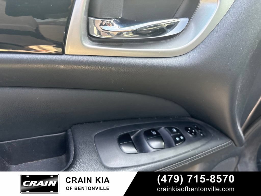 Used 2018 Nissan Pathfinder S AWD/4WD image 9