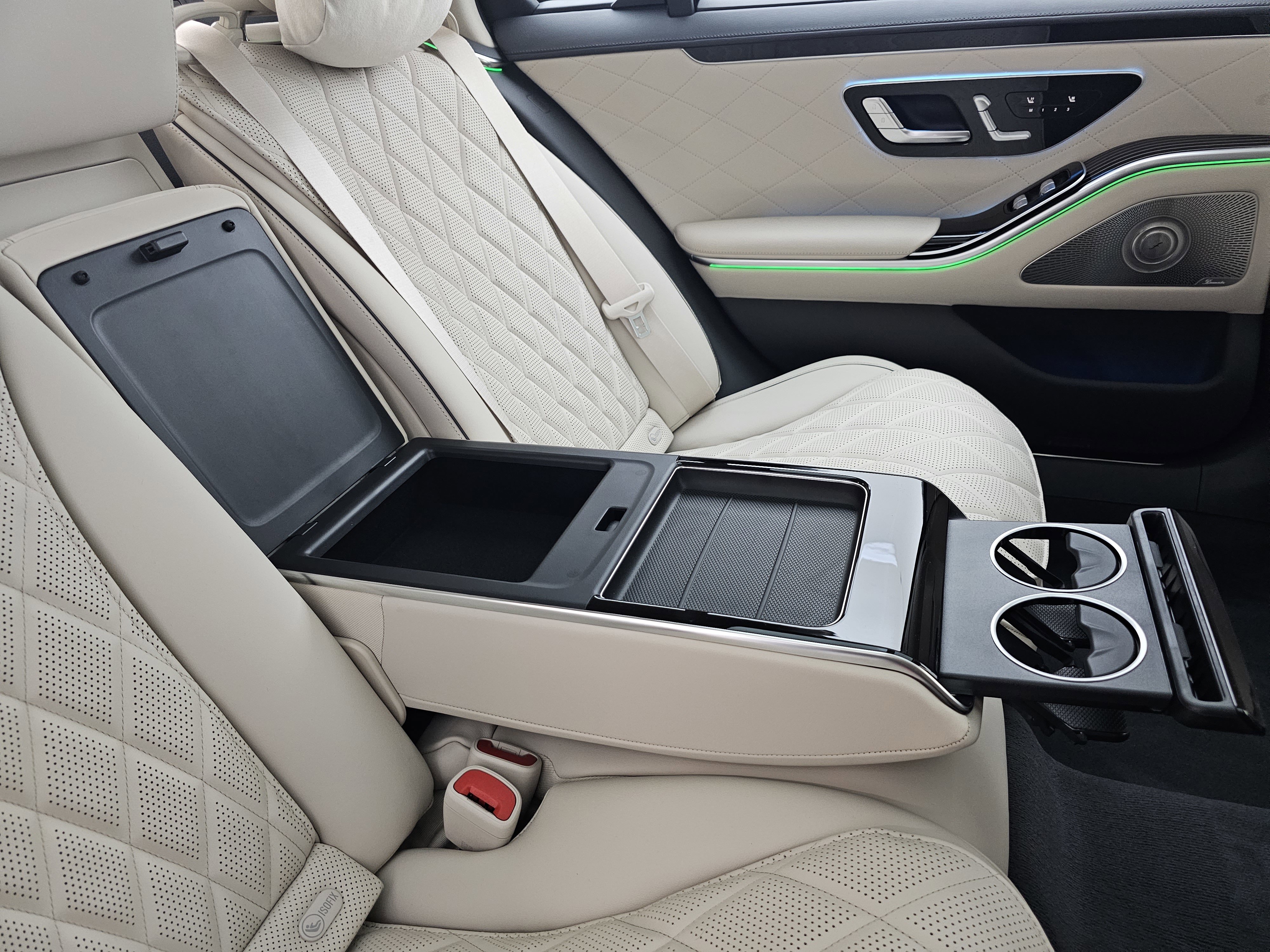 New 2026 Mercedes-Benz S 580 4MATIC Sedan image 29