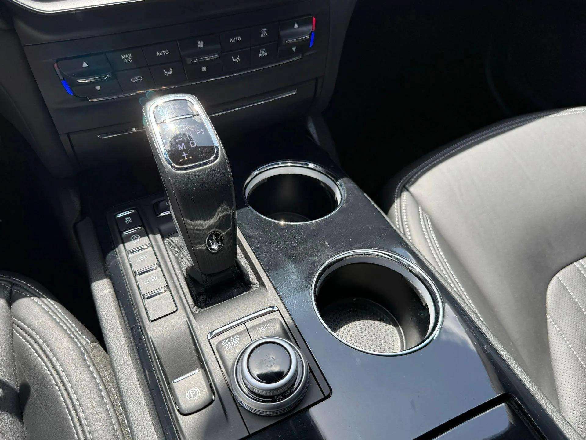 Certified 2023 Maserati Ghibli Modena Q4 AWD/4WD image 42