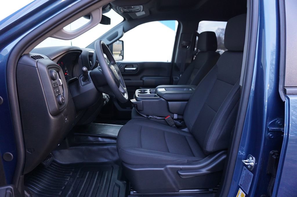 New 2026 Chevrolet Silverado 3500 W/T image 10
