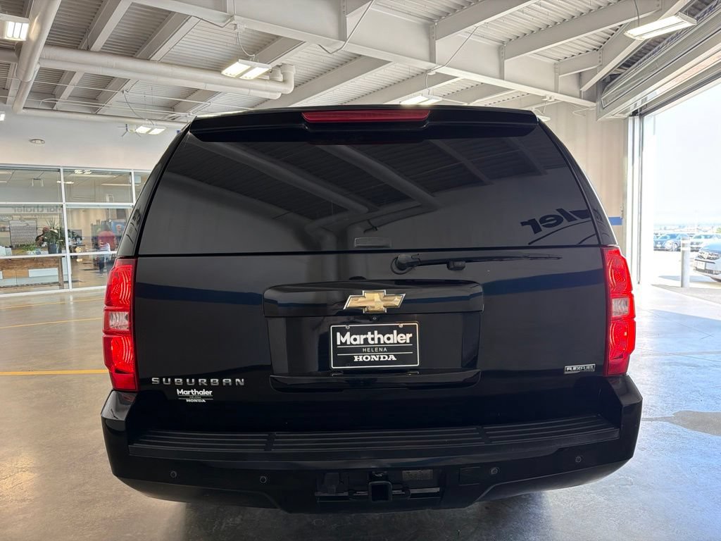 Used 2011 Chevrolet Suburban LT AWD/4WD image 6