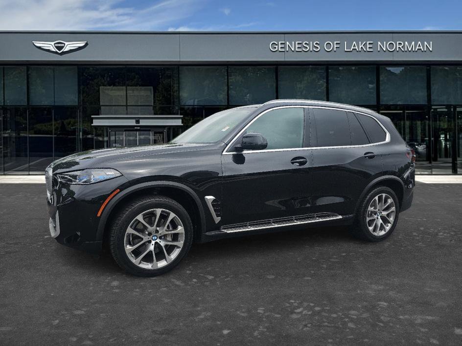 Used 2024 BMW X5 sDrive40i RWD image 1