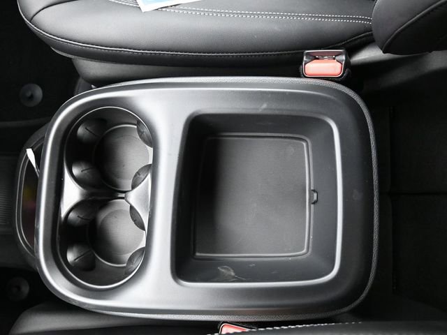 New 2026 Chrysler Pacifica Select image 36