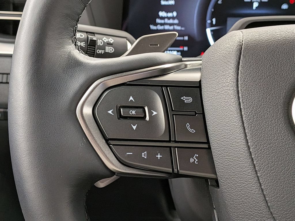 Used 2025 Lexus GX 550 w/ Accessory Package (2T) AWD/4WD image 21