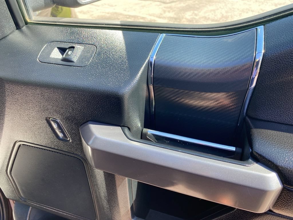 Certified 2019 Ford F150 XLT w/ Equipment Group 302A Luxury AWD/4WD image 15