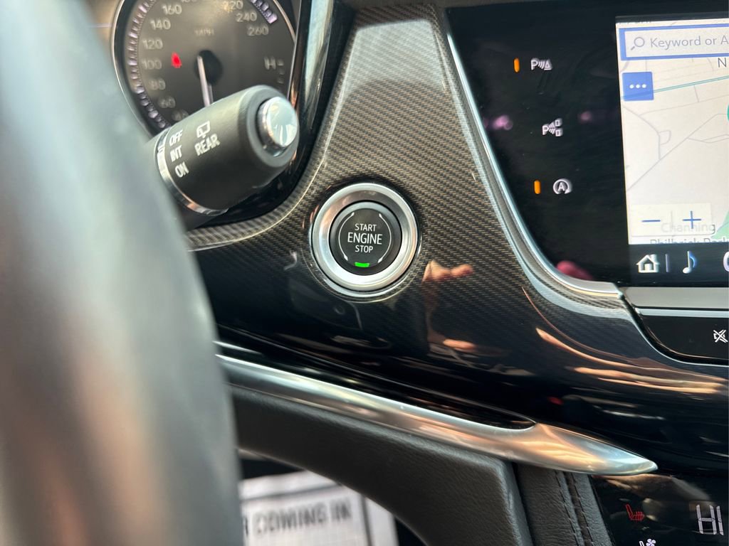 Used 2023 Cadillac XT6 Sport w/ Platinum Package image 30