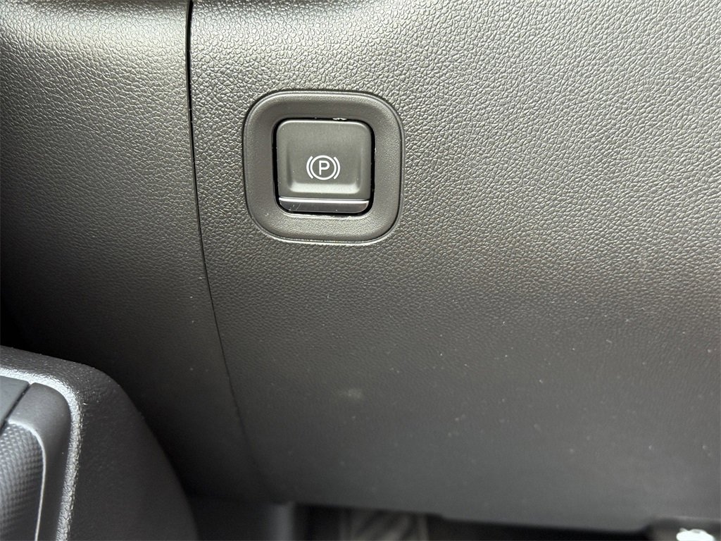 Used 2023 Chevrolet Silverado 1500 Custom Trail Boss image 25