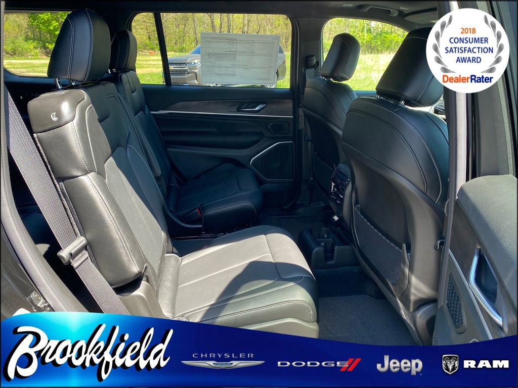 New 2026 Jeep Grand Cherokee L Limited AWD/4WD image 20