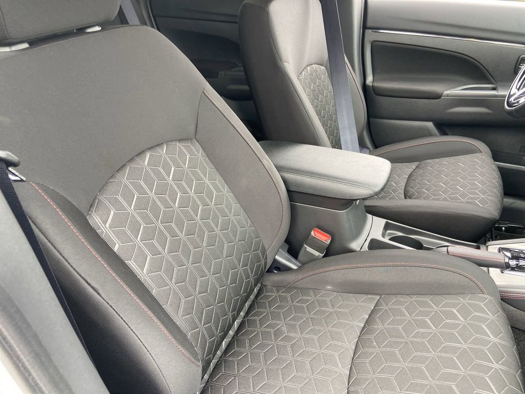 New 2026 Mitsubishi Outlander Sport LE AWD/4WD image 22