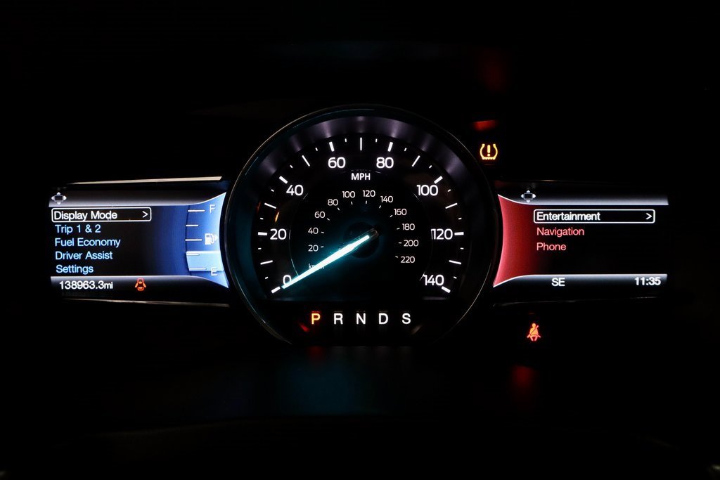 Used 2016 Ford Explorer Limited image 33