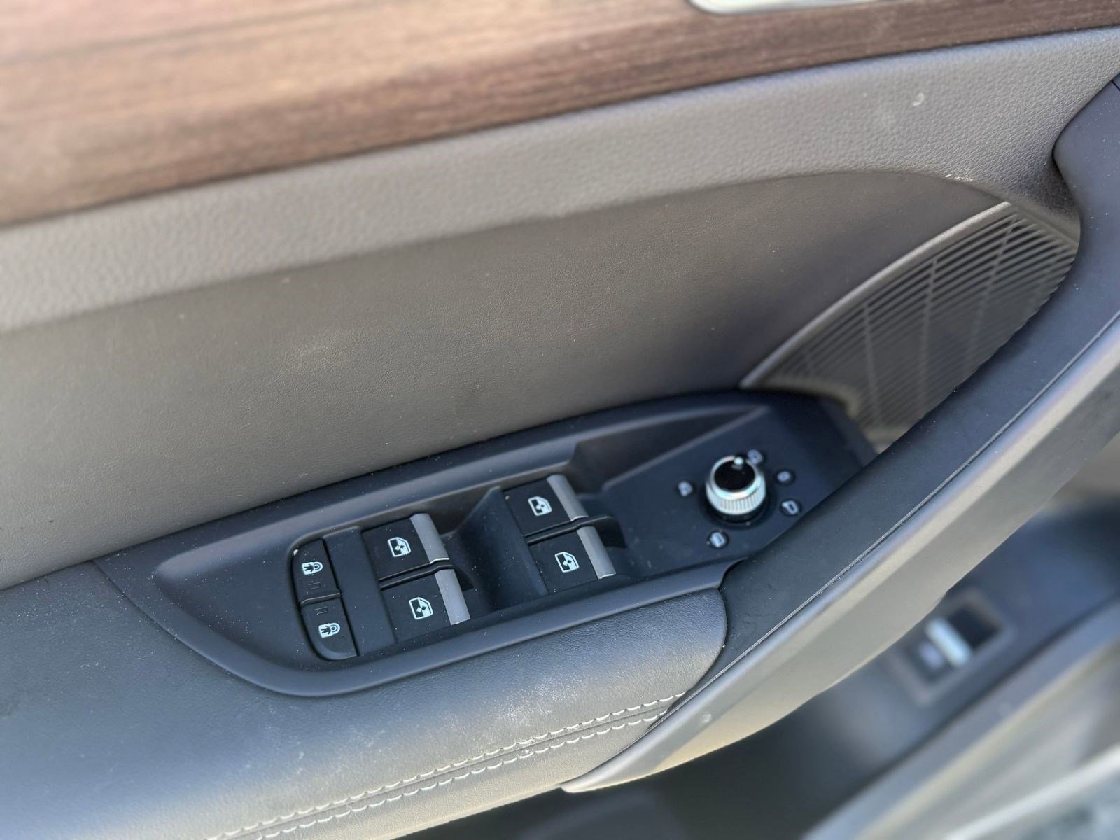 Used 2025 Audi Q5 2.0T Premium Plus image 21