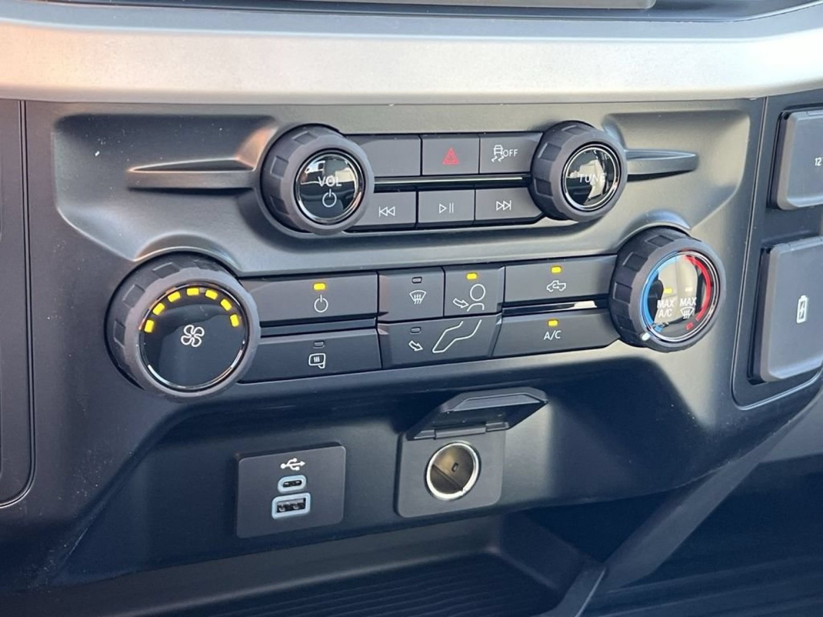 New 2026 Ford F250 XL AWD/4WD image 20