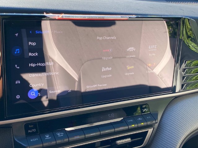 Used 2025 Toyota Camry SE w/ Multimedia Upgrade Package FWD image 23