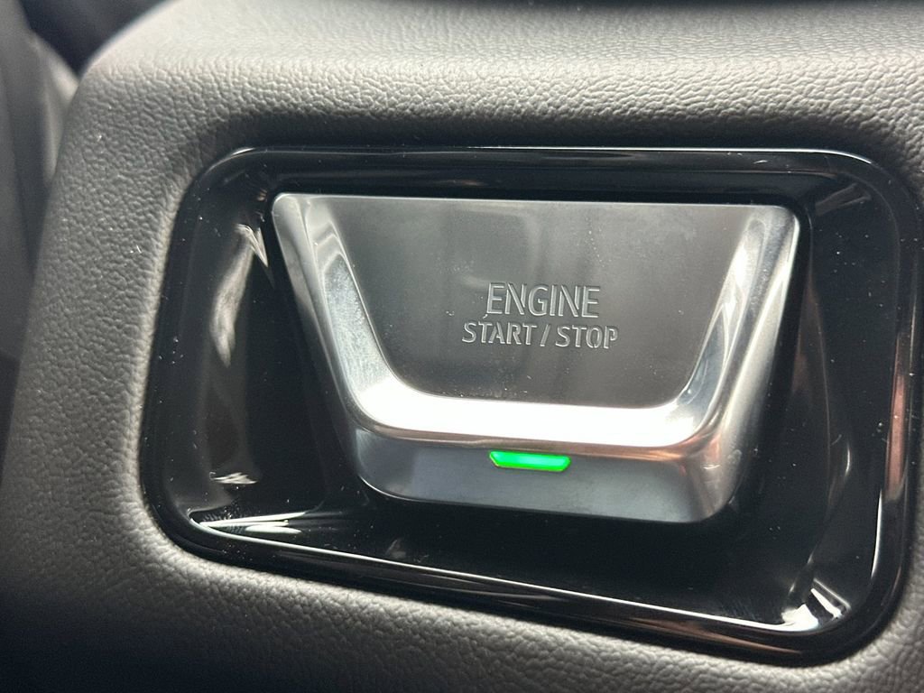 New 2026 GMC Yukon XL Denali w/ Sun & Power Step Package AWD/4WD image 23