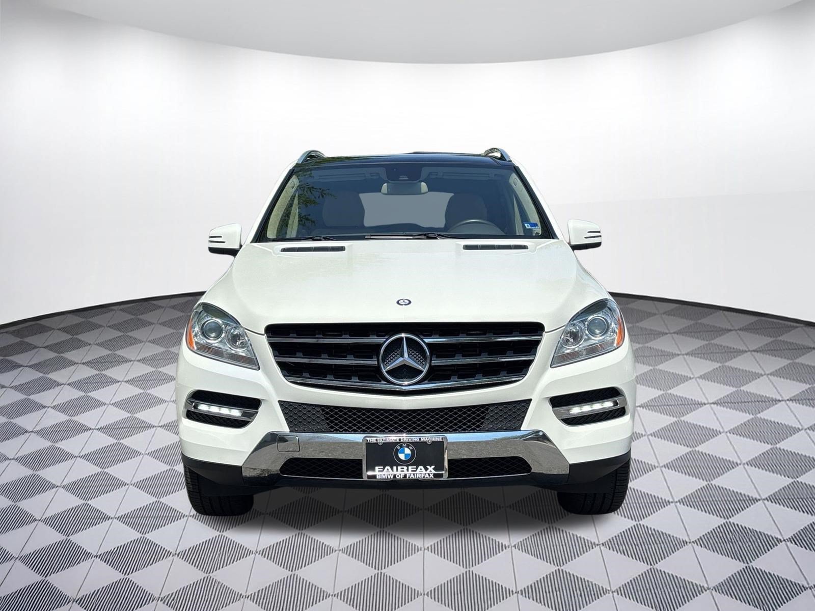 Used 2012 Mercedes-Benz ML 350 BlueTEC 4MATIC image 4