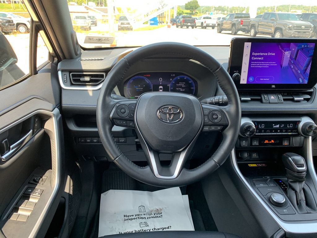 Used 2024 Toyota RAV4 XSE w/ Advanced Technology Package AWD/4WD image 17