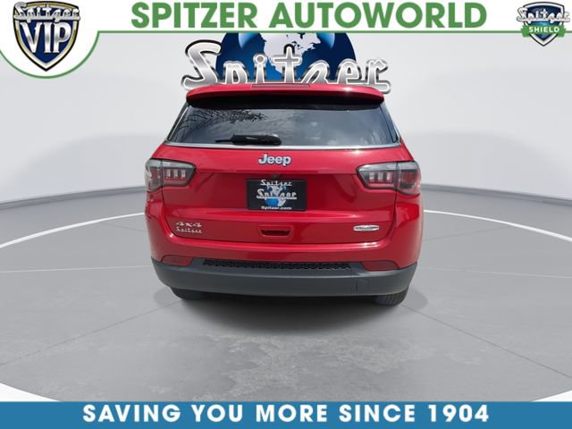 Used 2019 Jeep Compass Latitude w/ Popular Equipment Group AWD/4WD image 8