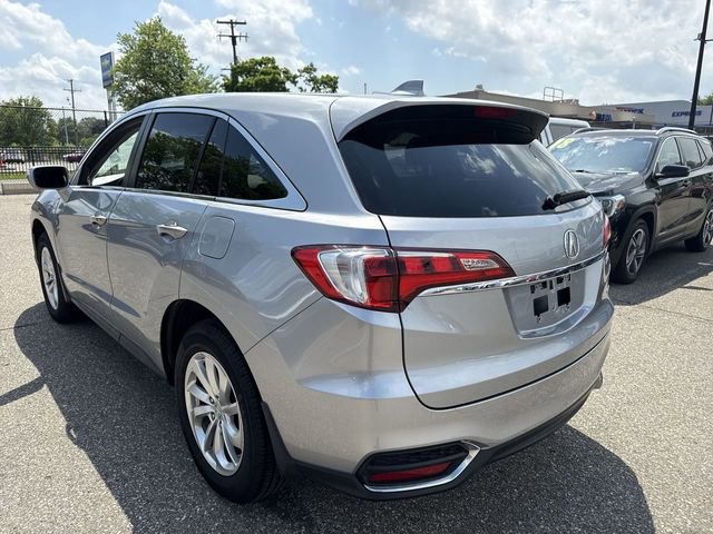 Used 2018 Acura RDX AWD w/ Technology Package image 4