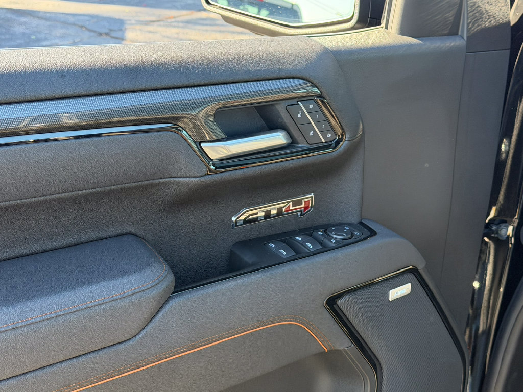 Certified 2025 GMC Sierra 1500 AT4 w/ Technology Package AWD/4WD image 24