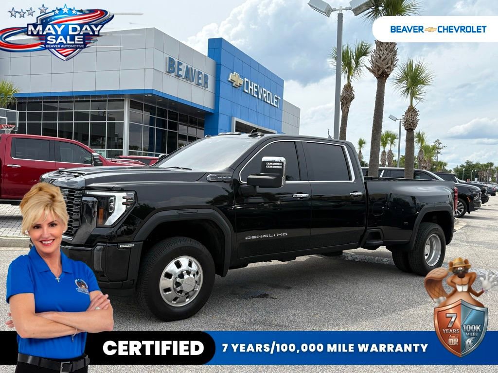 Used 2024 GMC Sierra 3500 Denali Ultimate AWD/4WD image 1