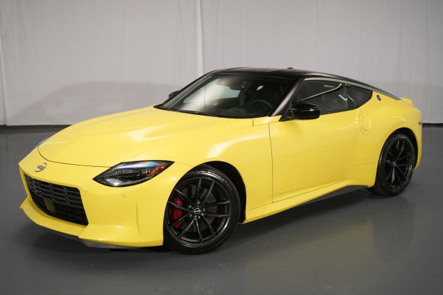 Used 2024 Nissan Z Performance w/ Floor Mat Package