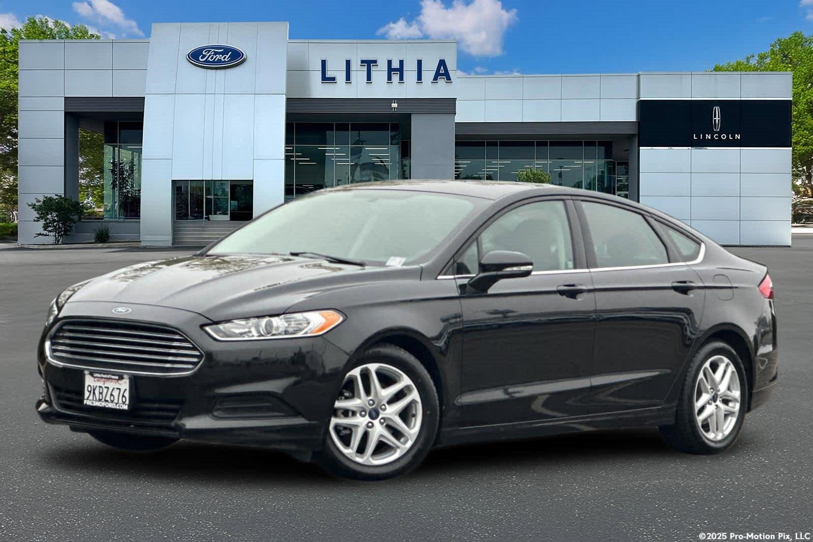Used 2015 Ford Fusion SE