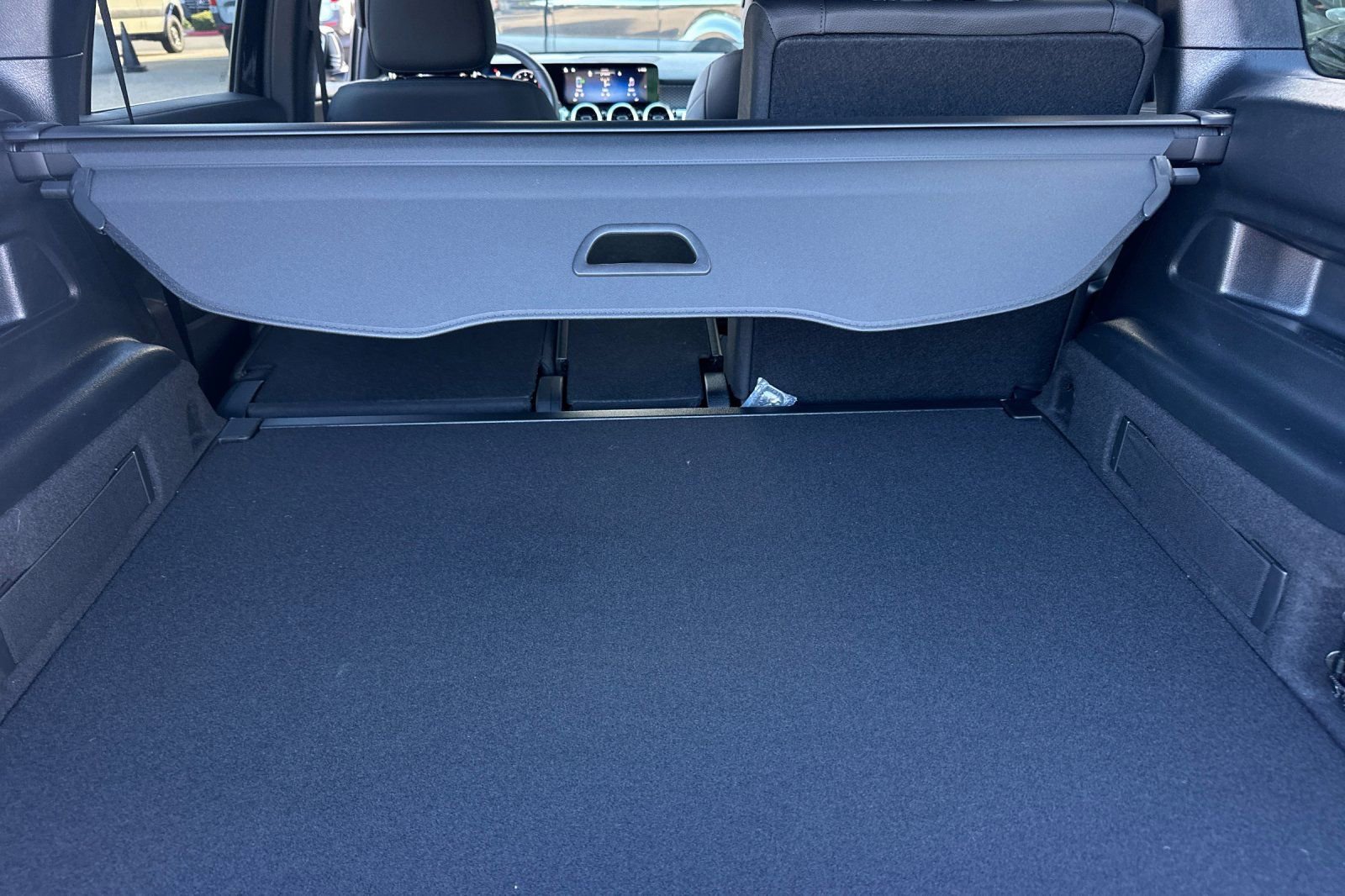 New 2026 Mercedes-Benz GLB 250 image 35