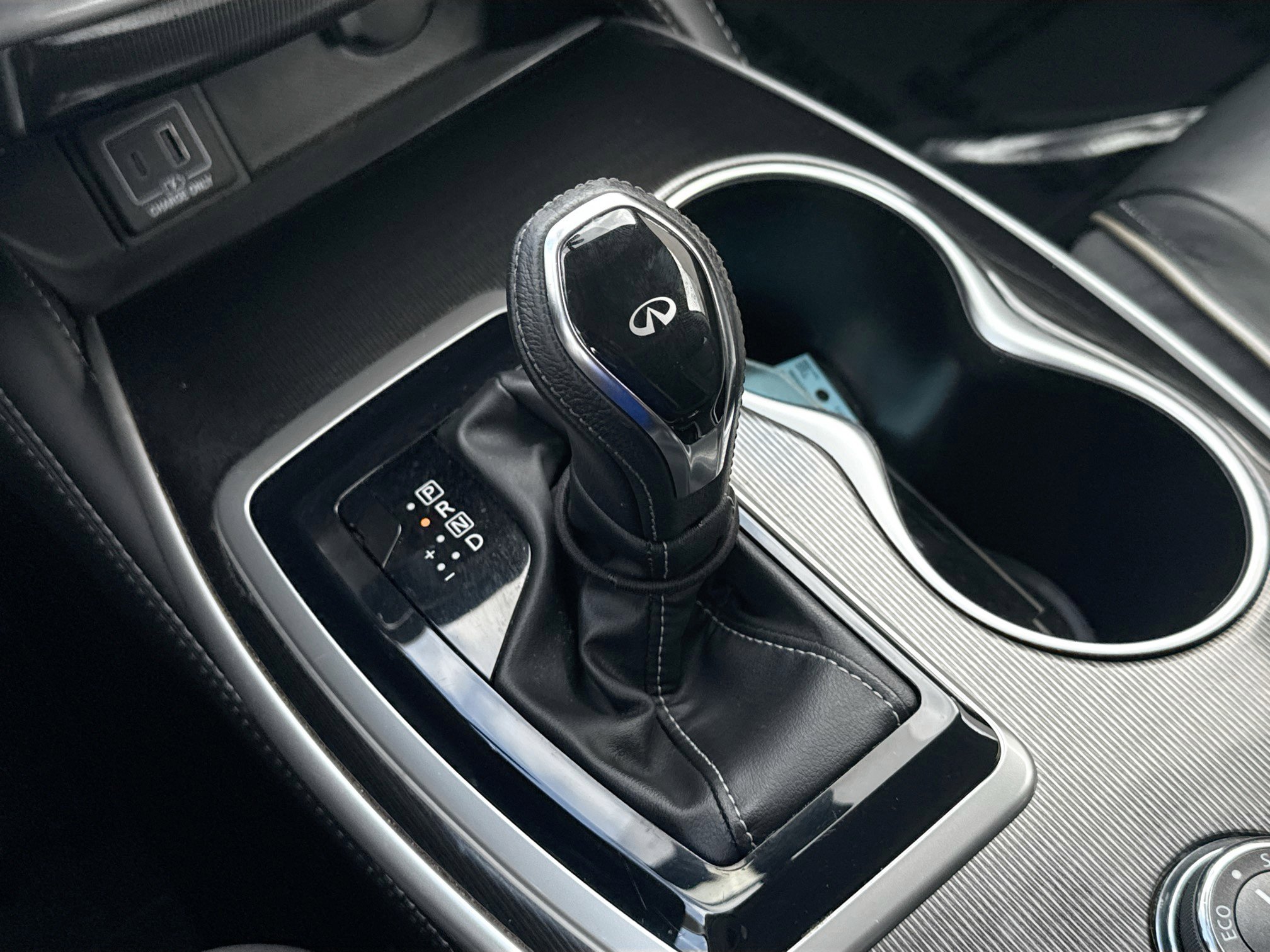 Used 2019 INFINITI QX60 Luxe w/ Essential Package image 15