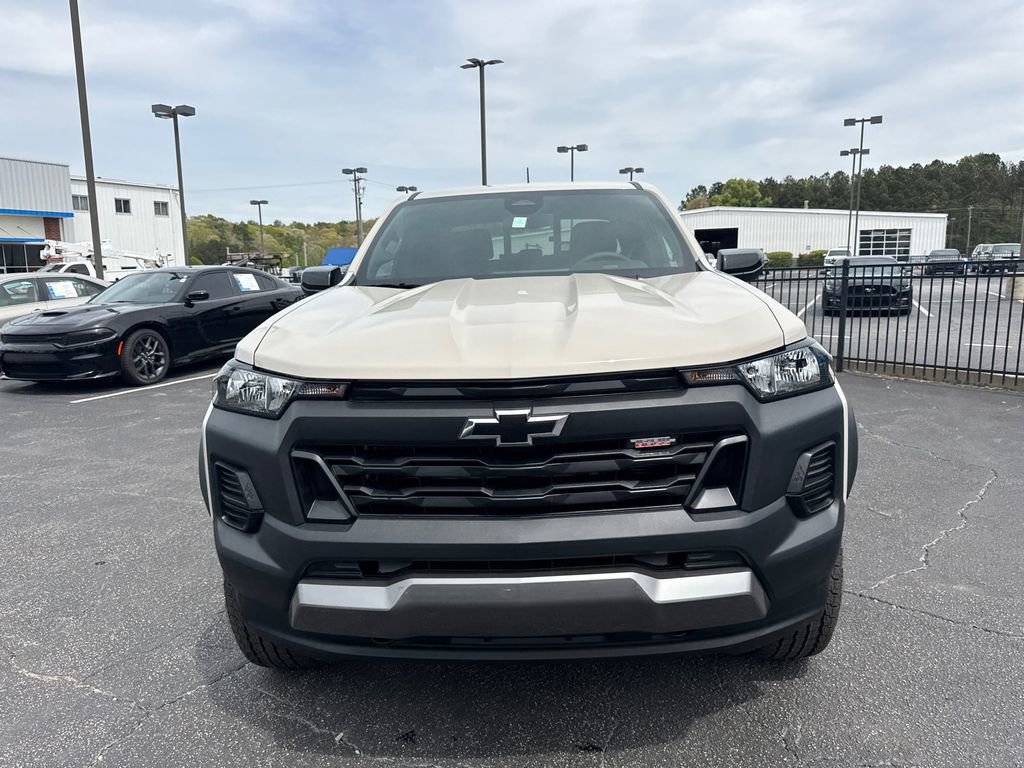 Used 2026 Chevrolet Colorado Trail Boss AWD/4WD image 3