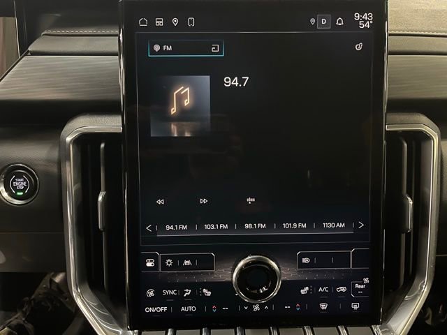 Used 2025 GMC Acadia Elevation image 20