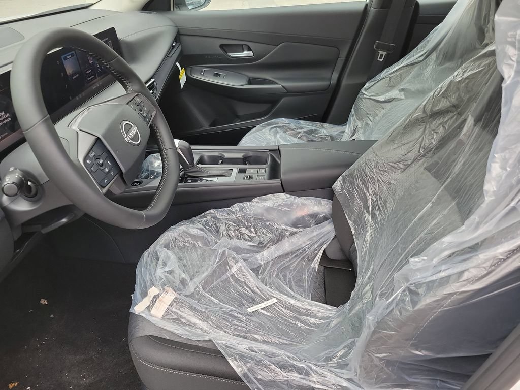 New 2026 Nissan Sentra SV w/ SV Convenience Package FWD image 15