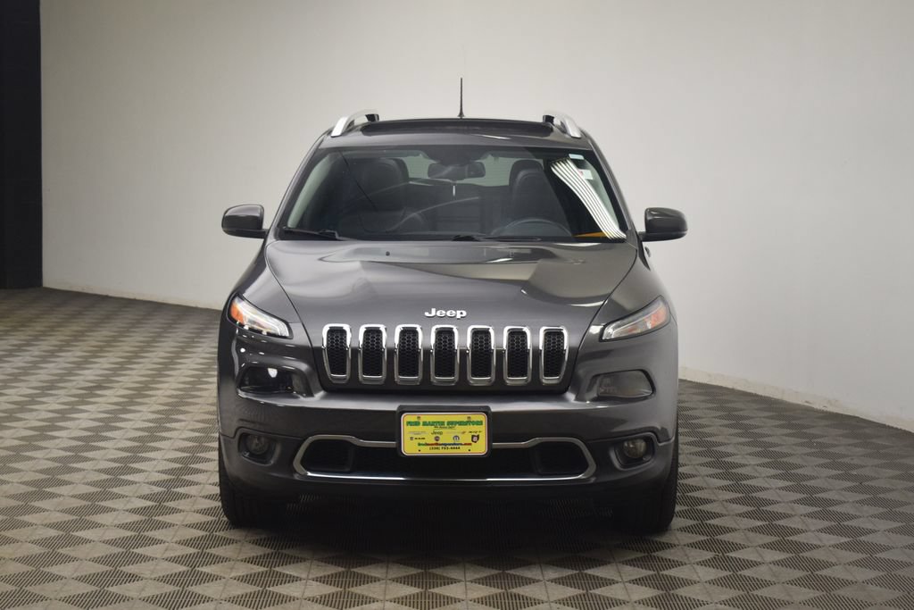 Used 2017 Jeep Cherokee Limited AWD/4WD image 23
