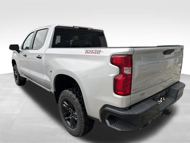 Used 2020 Chevrolet Silverado 1500 LT Trail Boss w/ Convenience Package AWD/4WD image 5