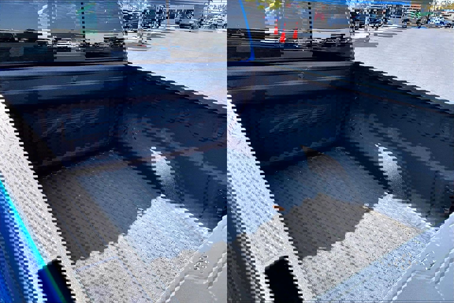 Certified 2024 Chevrolet Colorado ZR2 w/ ZR2 Convenience Package III image 6