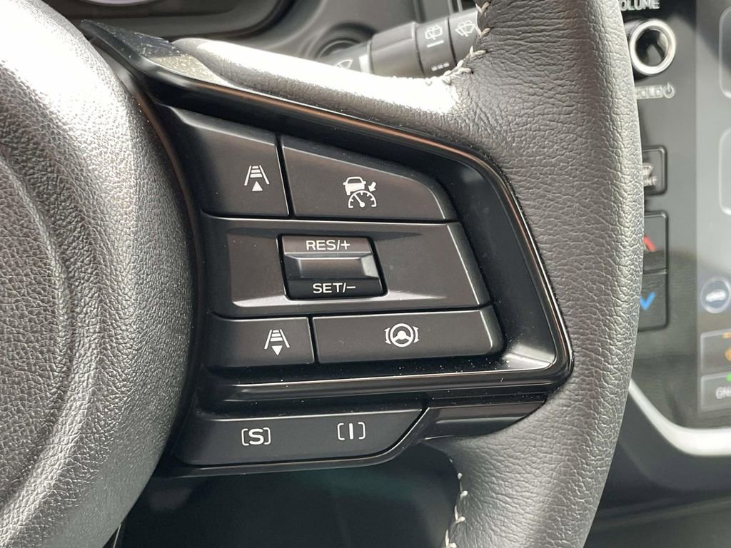 Used 2025 Subaru Forester Premium image 12
