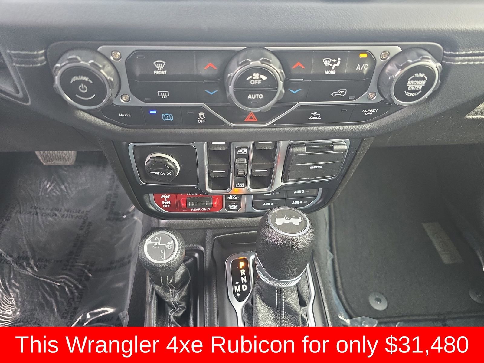 Used 2024 Jeep Wrangler Unlimited Rubicon 4xe image 31