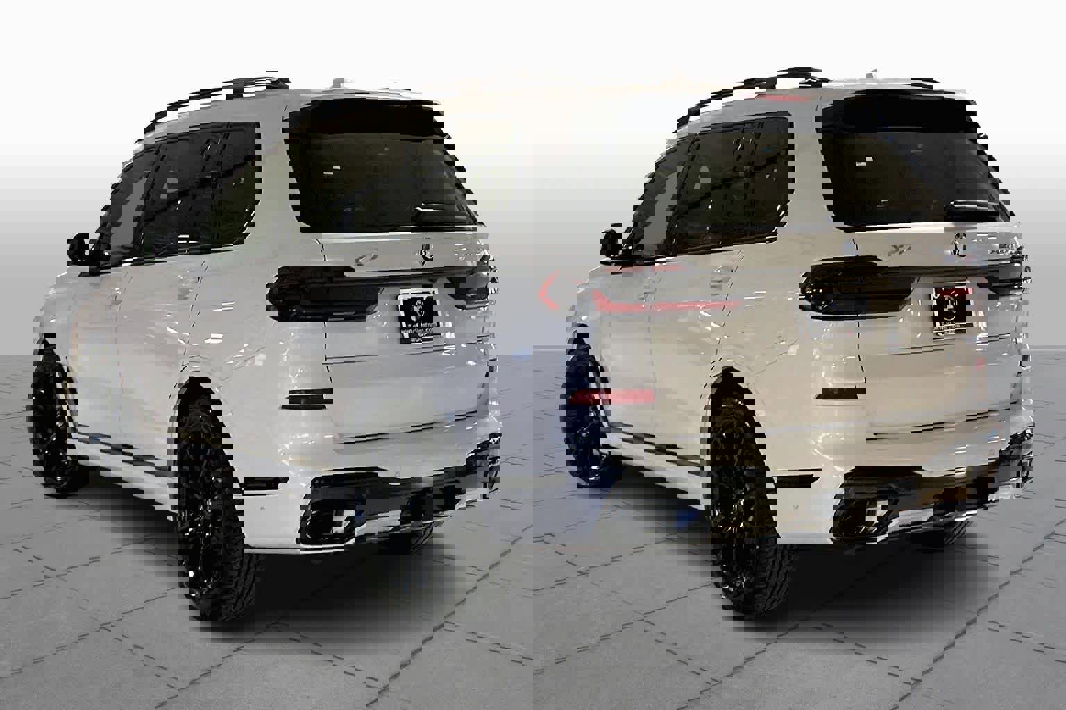 New 2026 BMW X7 xDrive40i w/ Executive Package image 12