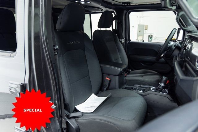 Used 2019 Jeep Wrangler Unlimited Sahara image 24