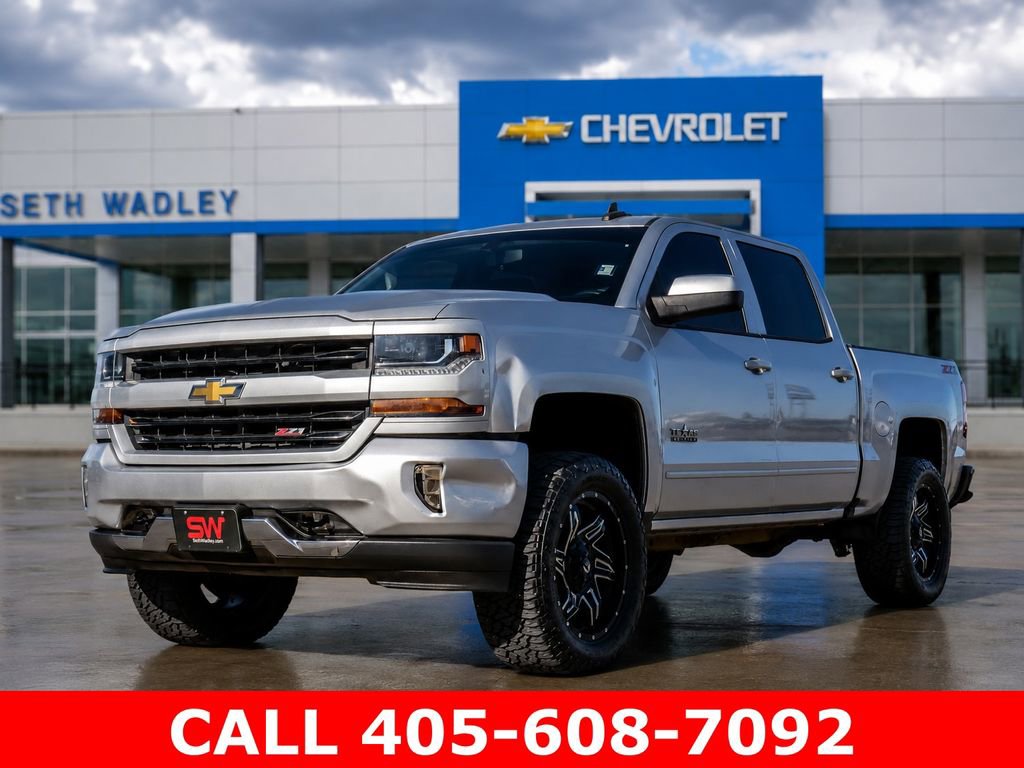 Used 2018 Chevrolet Silverado 1500 LT w/ Texas Edition AWD/4WD image 47
