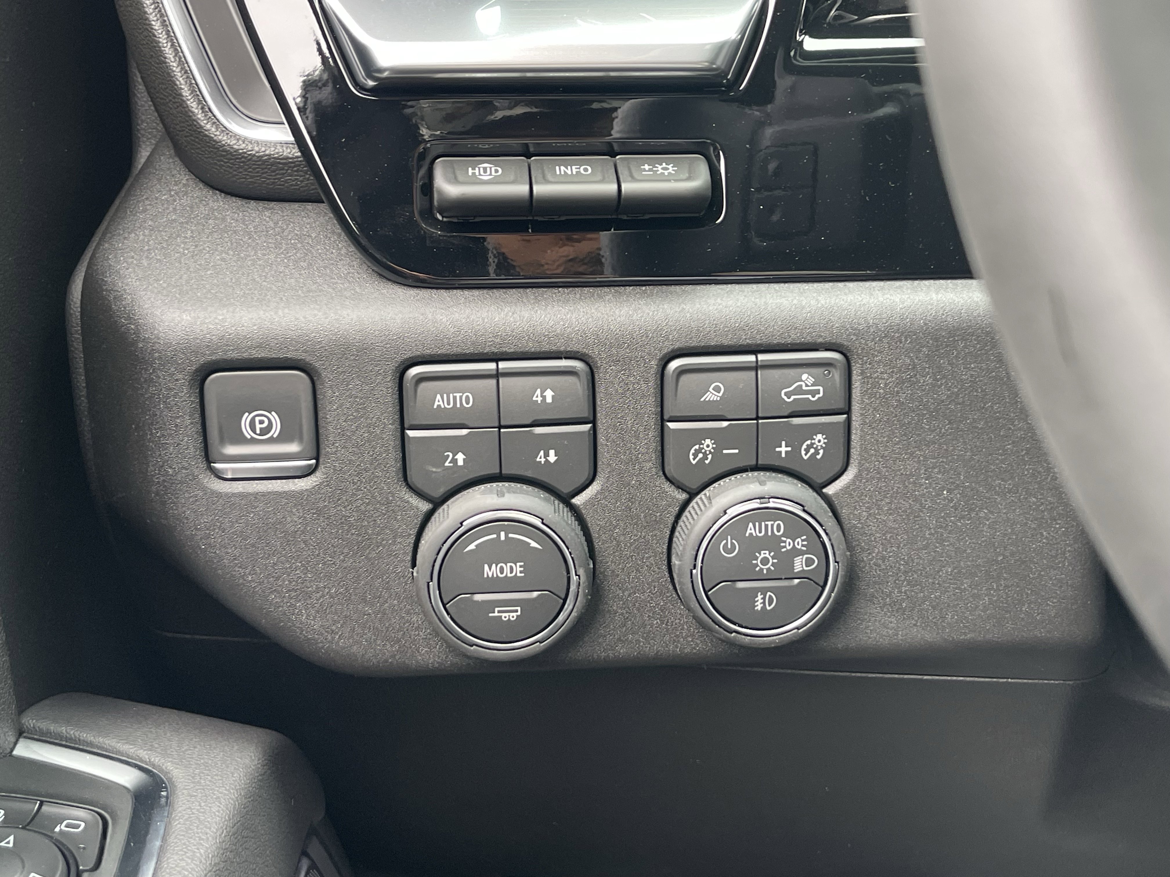 New 2026 Chevrolet Silverado 1500 High Country image 33