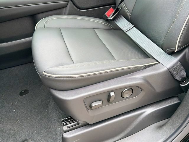 New 2026 Chevrolet Tahoe Premier w/ Sun And Tow Package AWD/4WD image 21