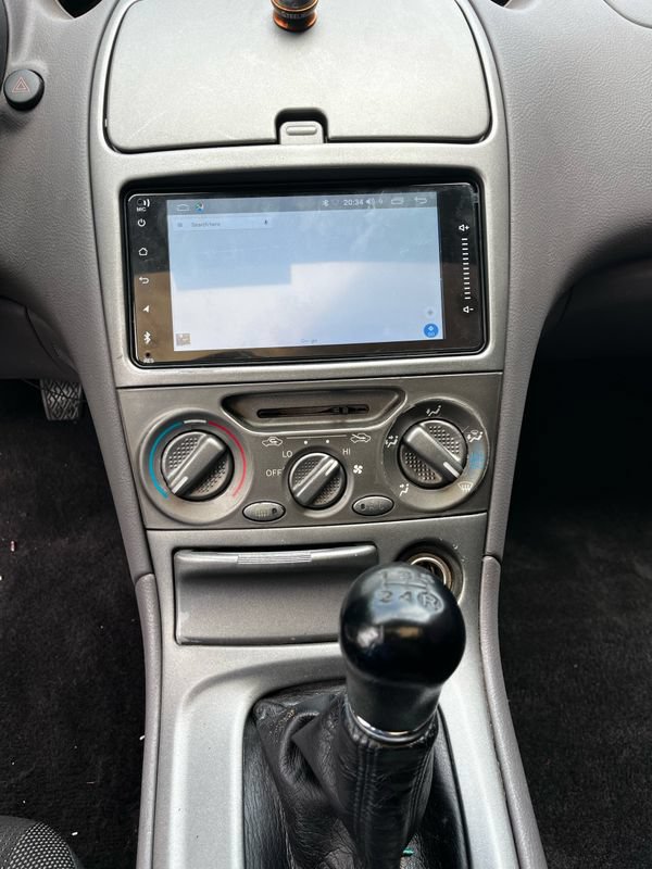 Used 2000 Toyota Celica GT FWD image 7