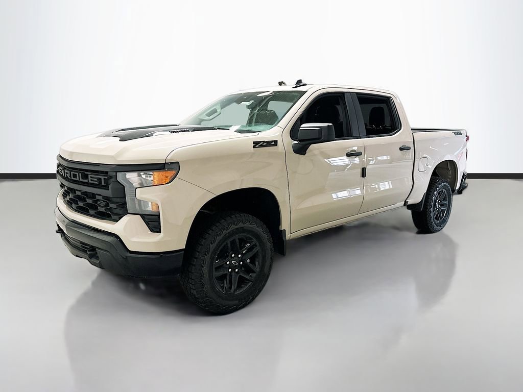 New 2026 Chevrolet Silverado 1500 Custom Trail Boss w/ Dark Appearance Package image 2