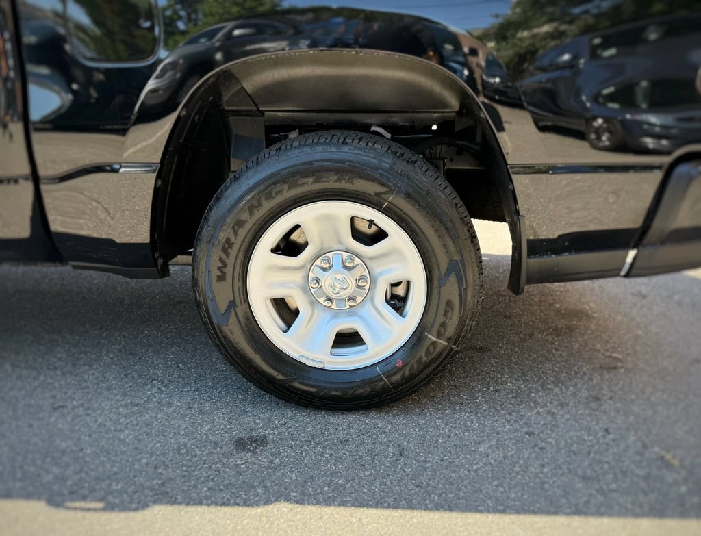 New 2026 RAM 1500 Tradesman AWD/4WD image 16