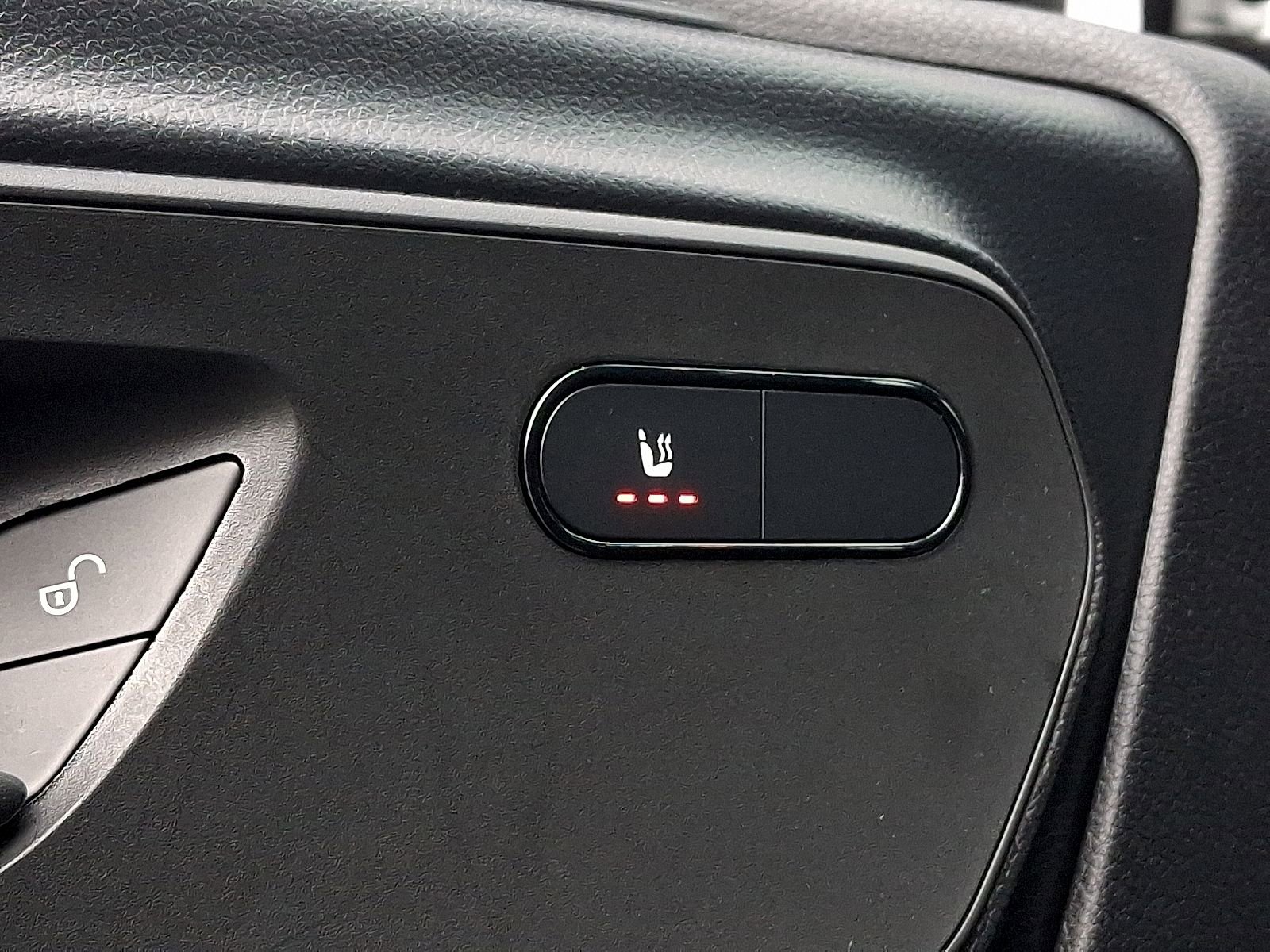 Used 2025 Mercedes-Benz Sprinter 2500 image 23